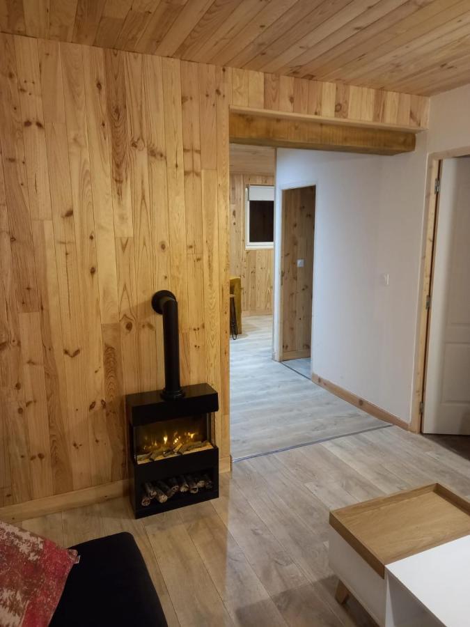 Chambre D'Hotes O Rendez-Vous Roquefeuil Exterior photo